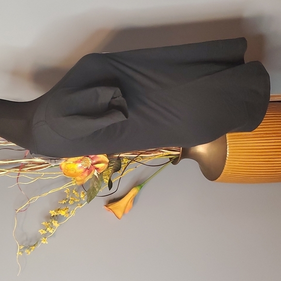 Pittsburgh Pirates Women's V Neck T Shirt Size Large NWOT - Picture 11 of 14